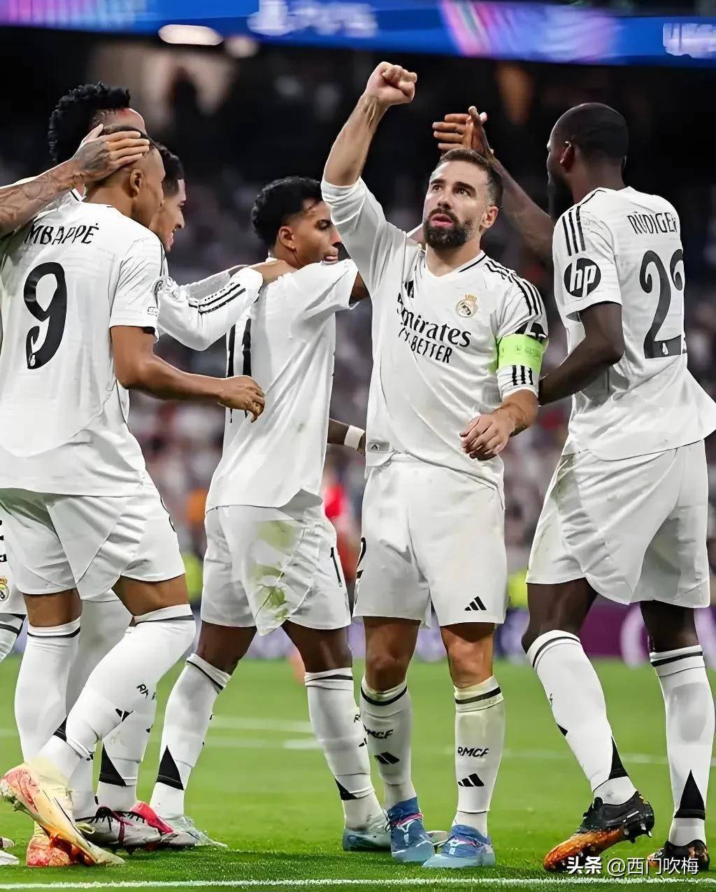 曼城备战下一场欧国联比赛,全队备受关注 曼城备战下一场欧国联比赛,全队备受关注