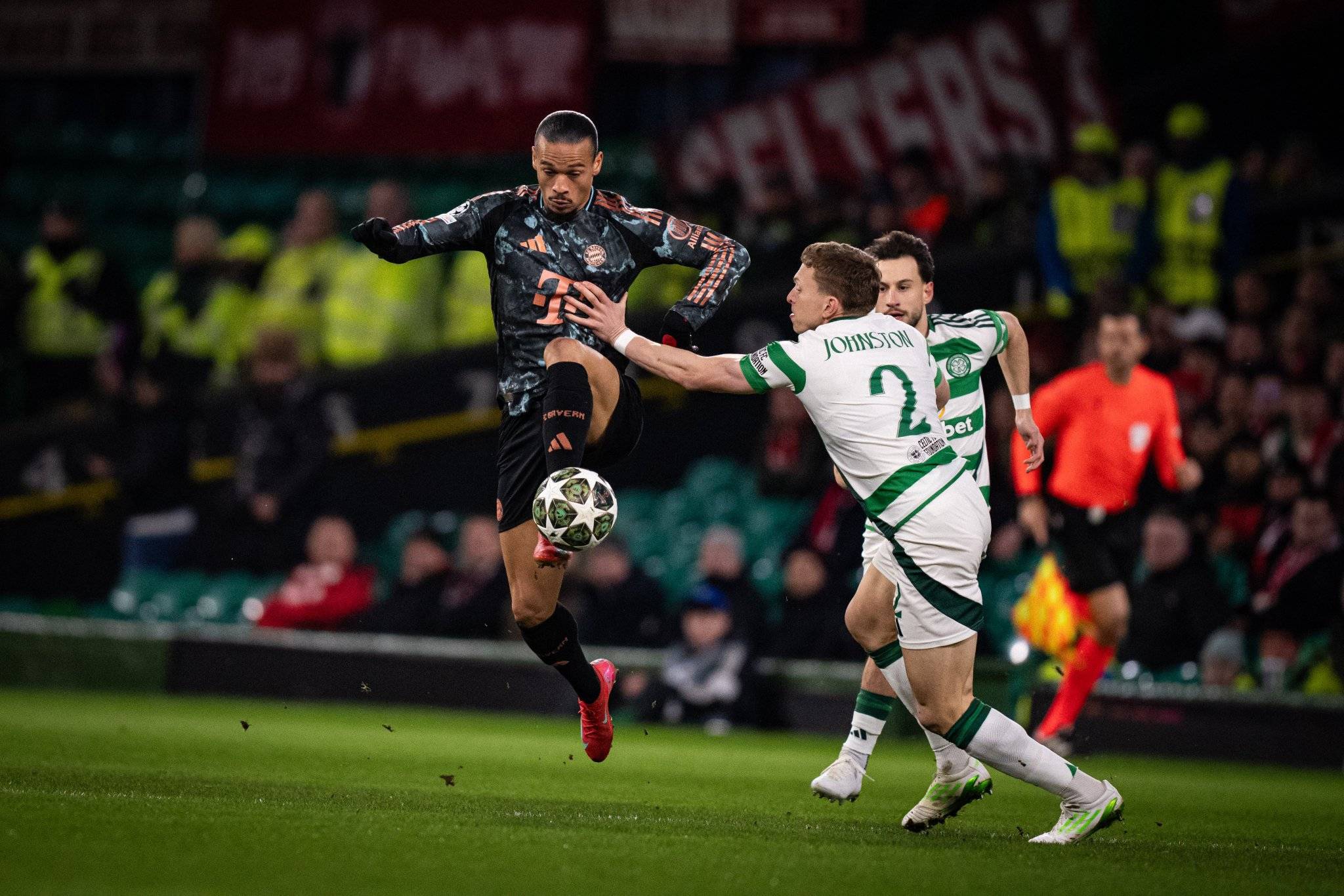 关于尤文图斯取胜拜仁,积极争取四强席位的信息 关于尤文图斯取胜拜仁,积极争取四强席位的信息