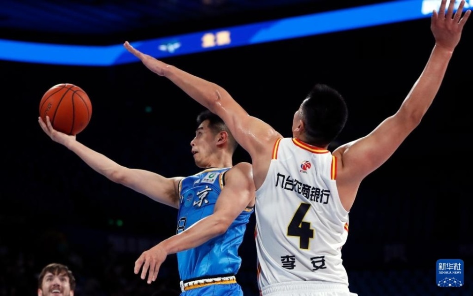 吉林队在篮球比赛中迎来好运的简单介绍 吉林队在篮球比赛中迎来好运的简单介绍