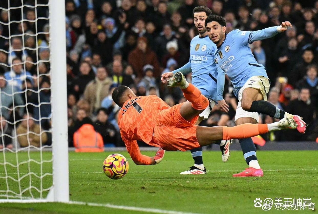 黑白直播网-关于曼城领袖球员挺身而出，为球队带来关键胜利的信息