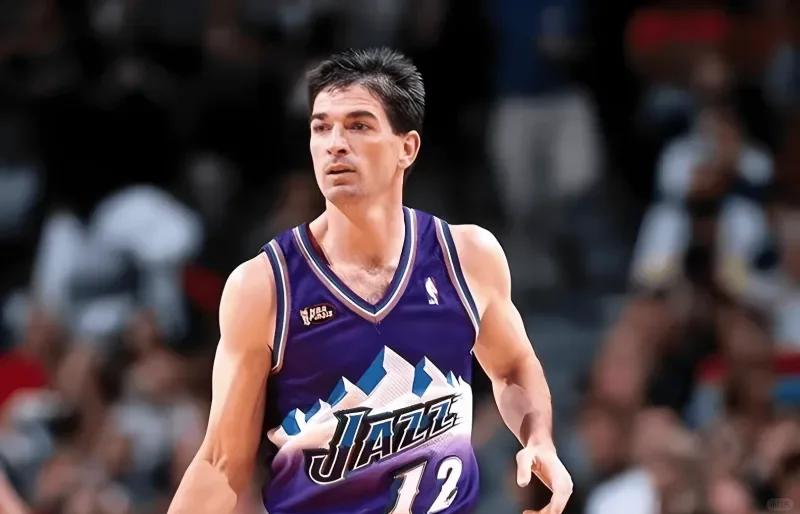 黑白直播体育-包含传奇时刻：NBA球员创下生涯新高的词条