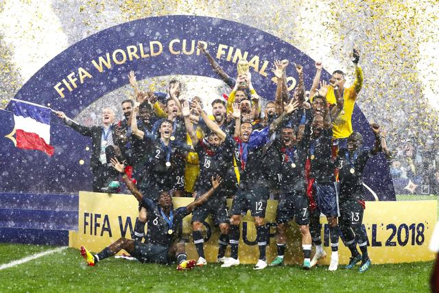 欧洲足球盛事将在华丽赛场上展开 欧洲足球盛事将在华丽赛场上展开