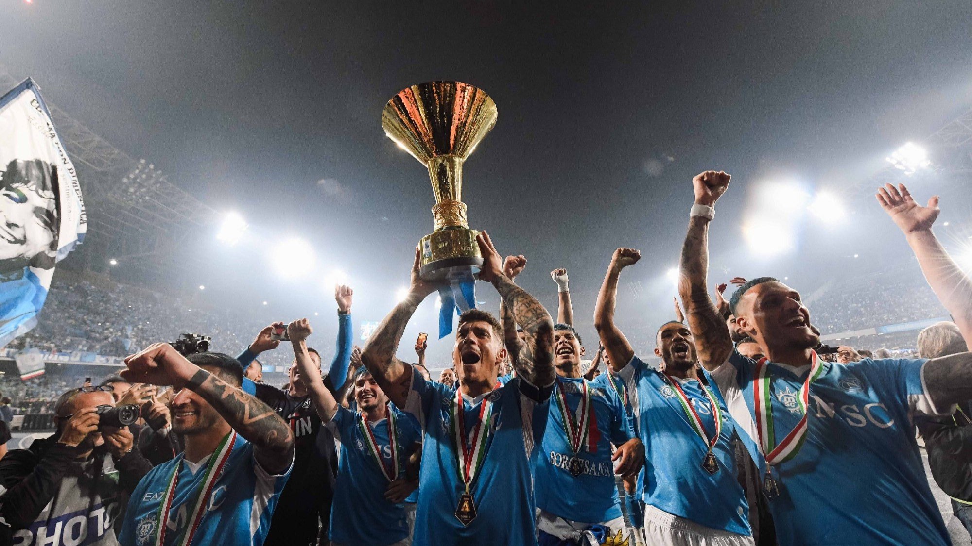 那不勒斯主场力克佛罗伦萨,取得胜利的简单介绍 那不勒斯主场力克佛罗伦萨,取得胜利的简单介绍