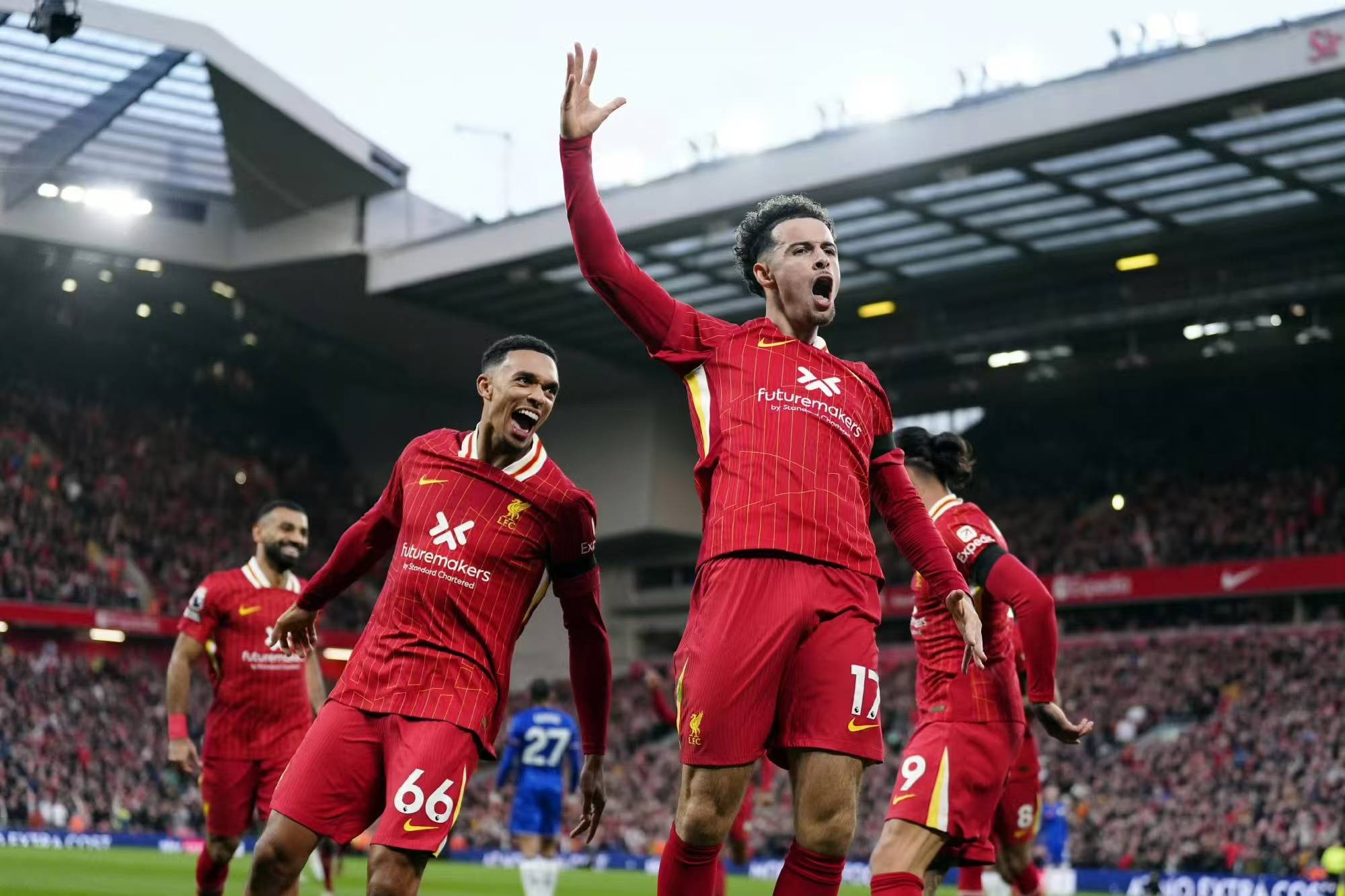 切尔西主场获胜,积分继续攀升 切尔西主场获胜,积分继续攀升