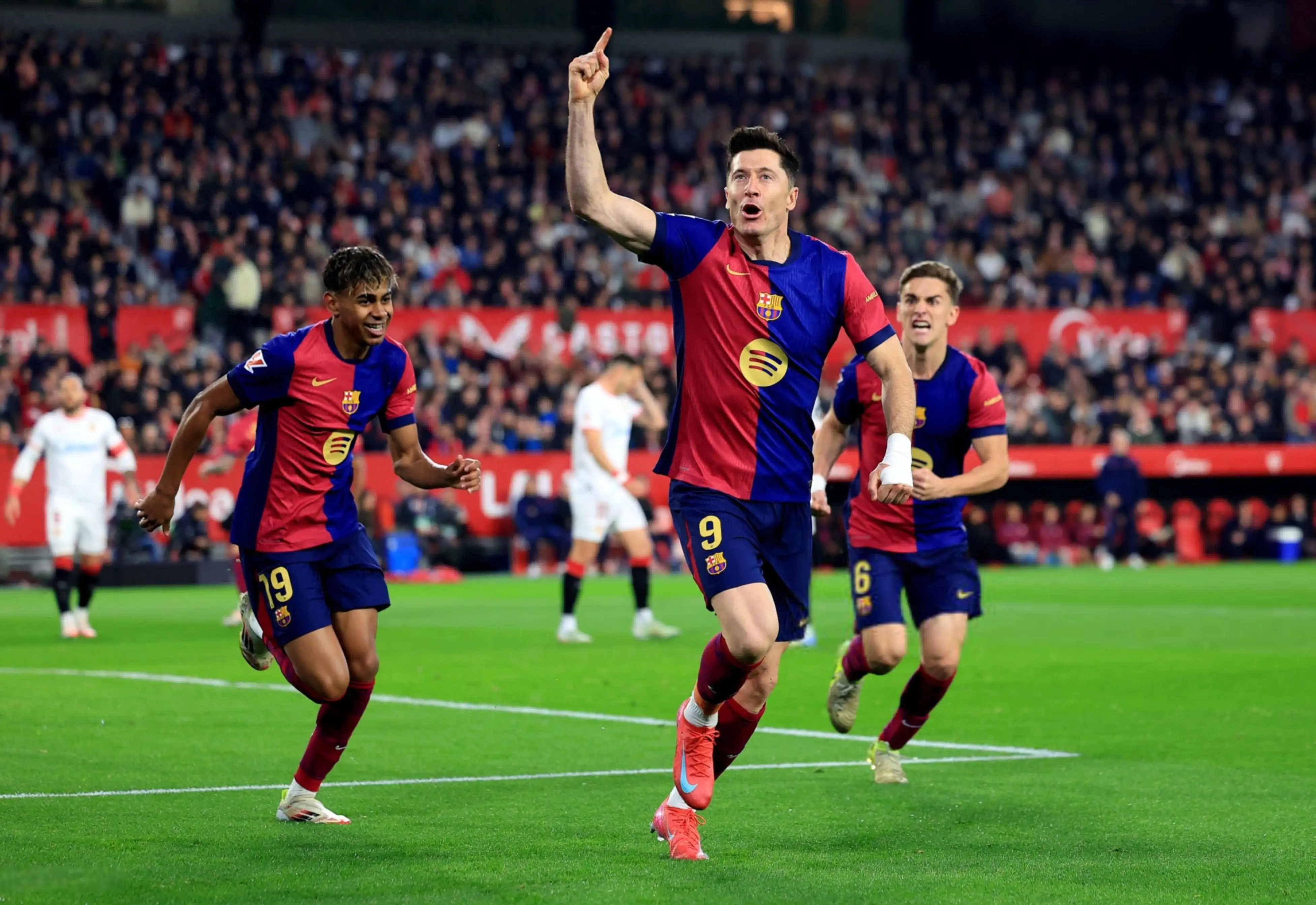 黑白直播免费体育直播-姆巴佩遭遇德国止步，欧冠局势紧张