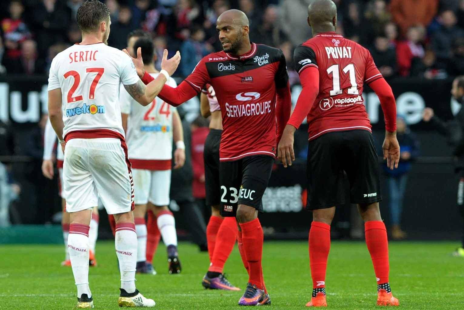 黑白直播nba在线观看-关于巴斯蒂亚主场不敌梅斯，缩小保级希望的信息