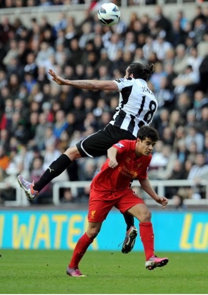 意大利队轻取利物浦,莱万关键助攻中超 意大利队轻取利物浦,莱万关键助攻中超