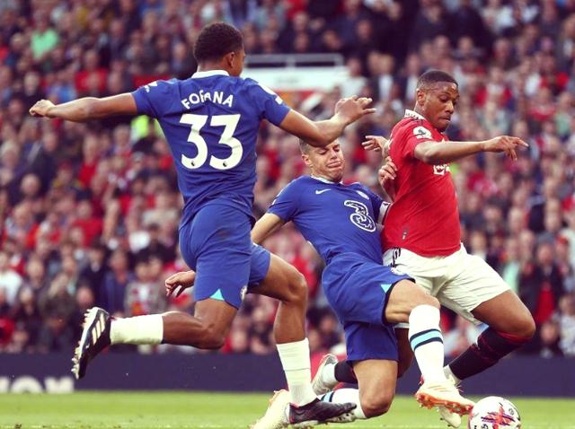 切尔西积分领跑，欧冠小组出线提前锁定的简单介绍