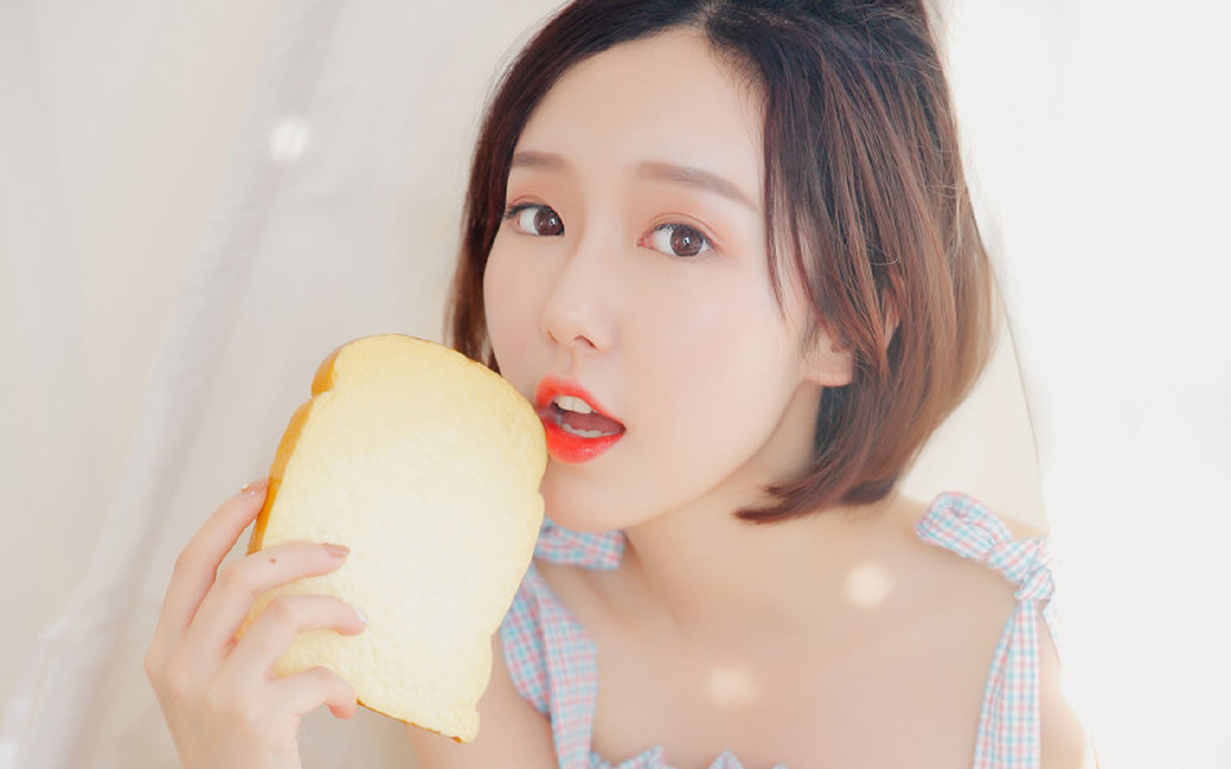 东方不亮西方亮！文班亚马关键封盖+跳投助魔术险胜上海队