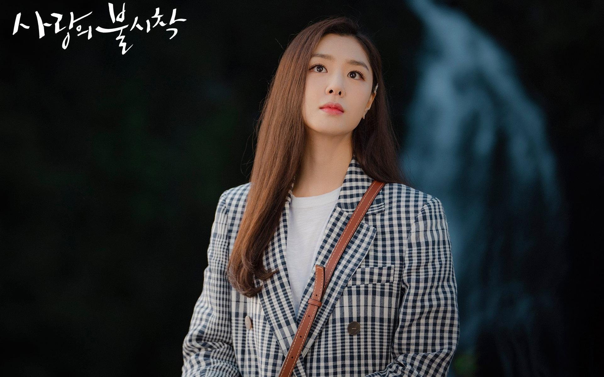 黑白直播在线观看-梅西关键节点连续得分，阿根廷战术革新粉碎拉齐奥式铁桶阵