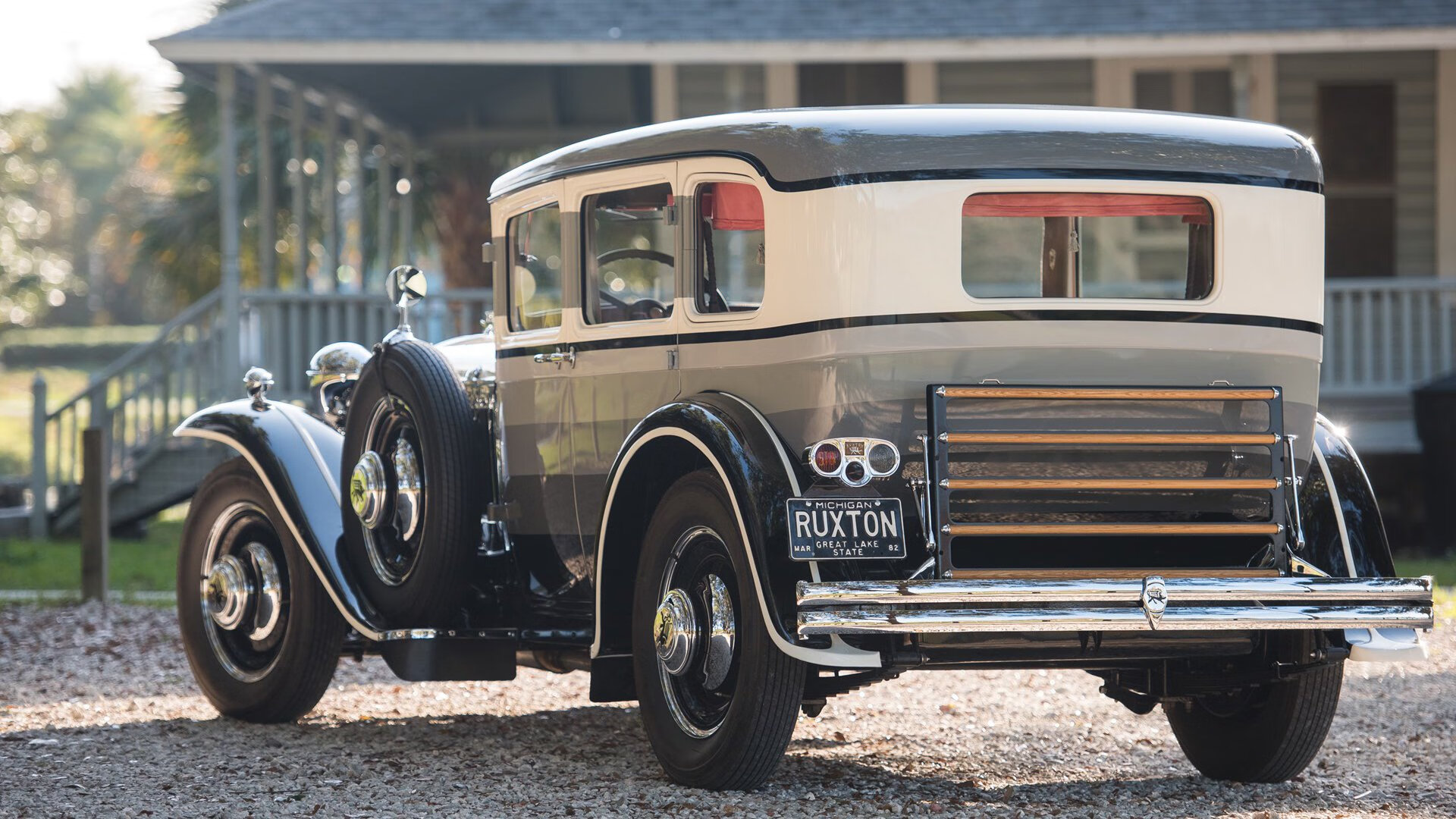 黑白直播免费体育直播-2026世界杯之夜，他有一双被星光吻过的脚