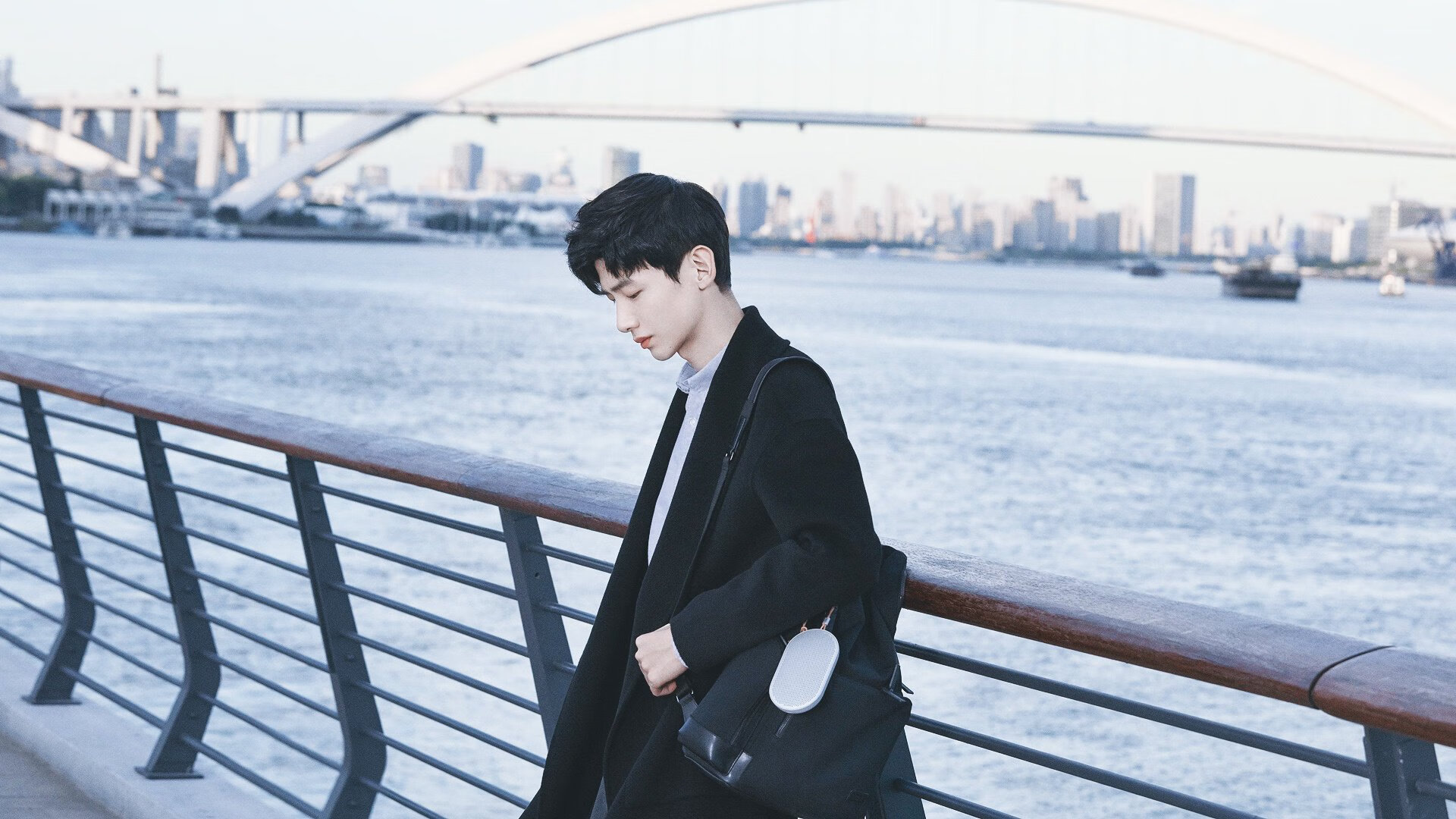 凯塞多连击撕裂钢铁防线,比利时新生代用速度宣告黄金一代翻车